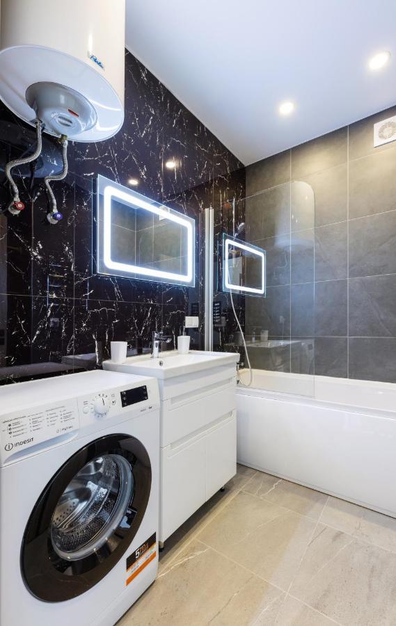 Nyvky Like Home - Nyvky Park - Apt 45 Kiev Extérieur photo